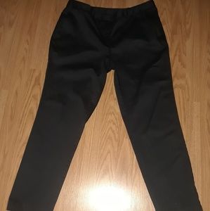 Pantalon de vestir color negro Talla 8p.